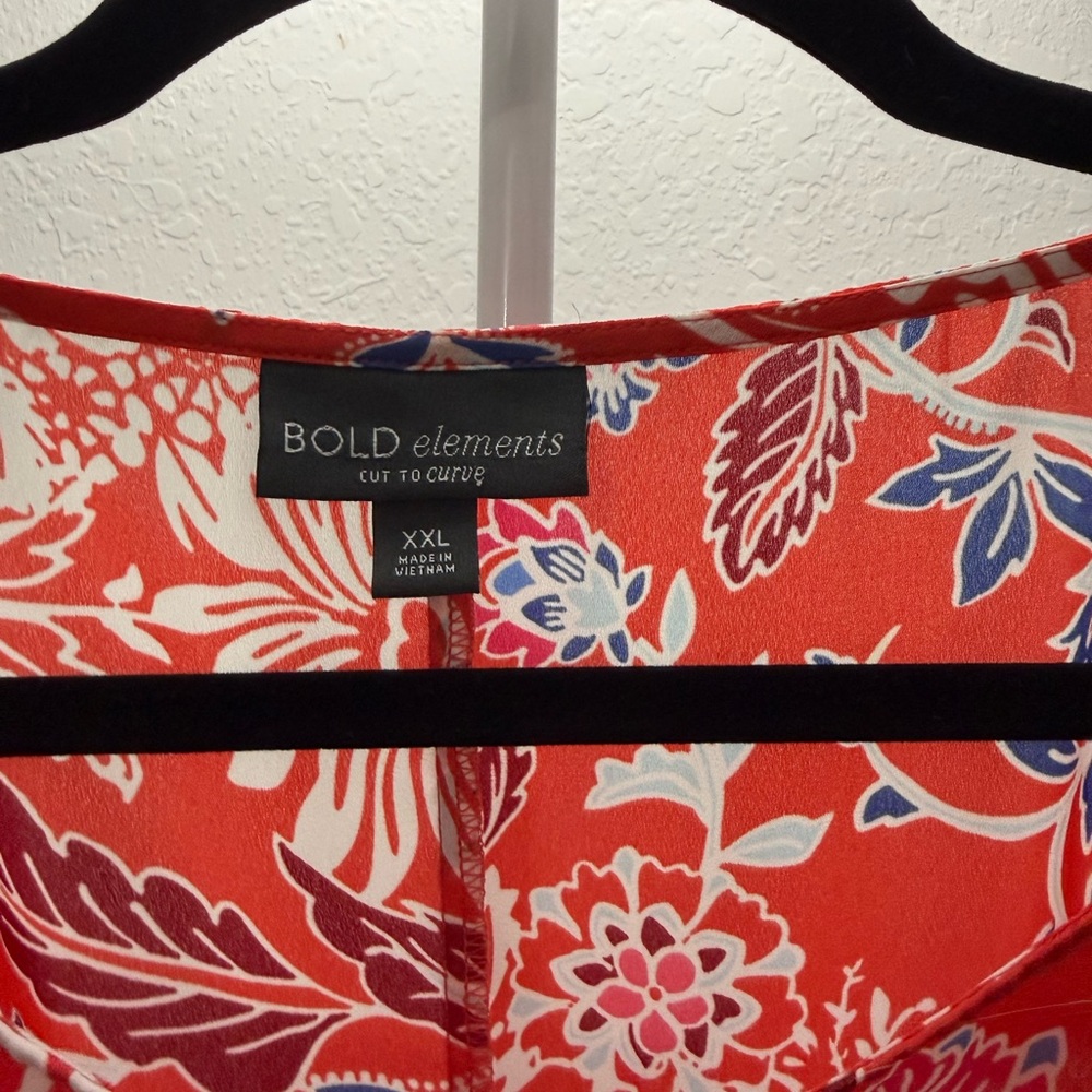 Blouse - Picture 2 of 2